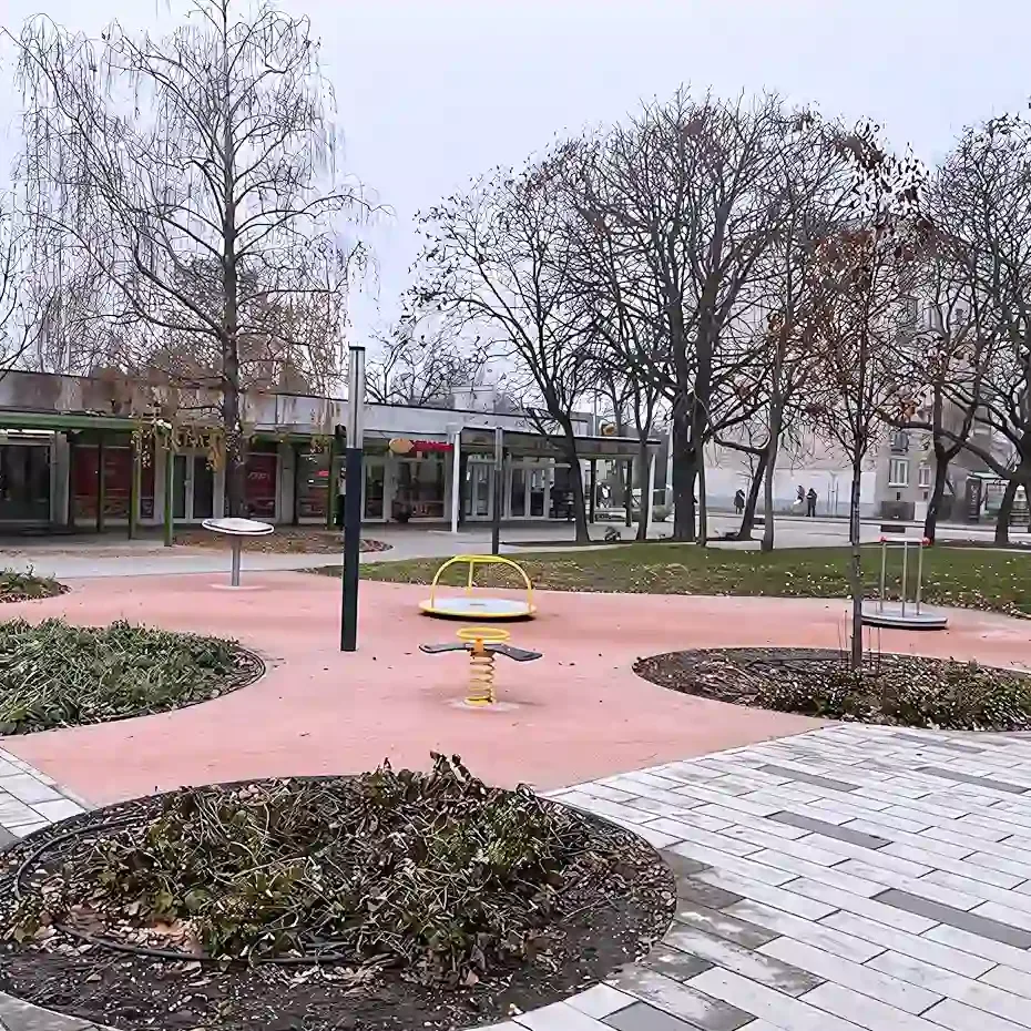 Csepeli Brenner János park, a True Crime Akadémia tematikus séta találkozási pontja a csepeli kettős gyilkosság közelében.