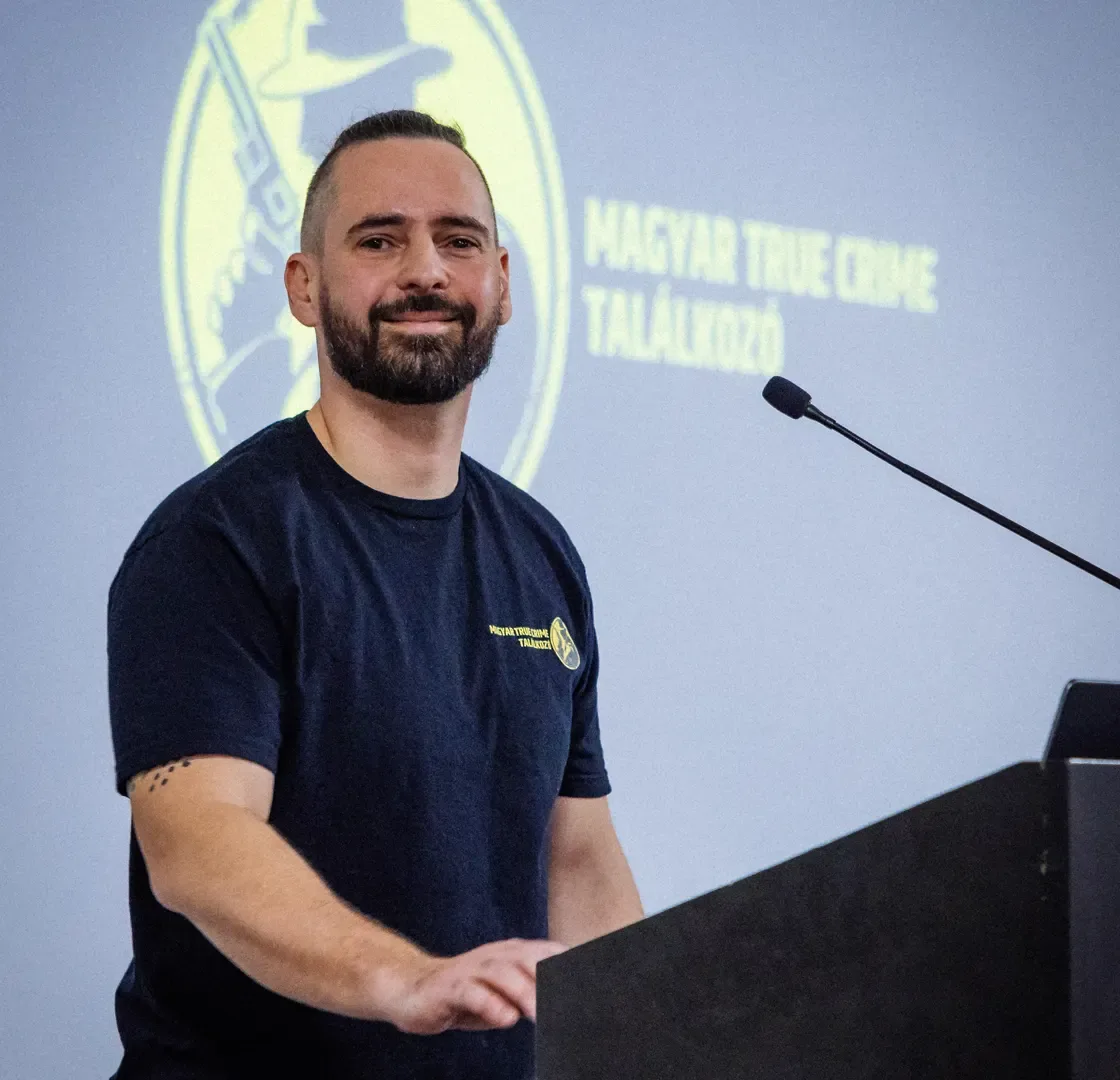 True crime online mentoring, fiatal előadó prezentál a Magyar True Crime Találkozón